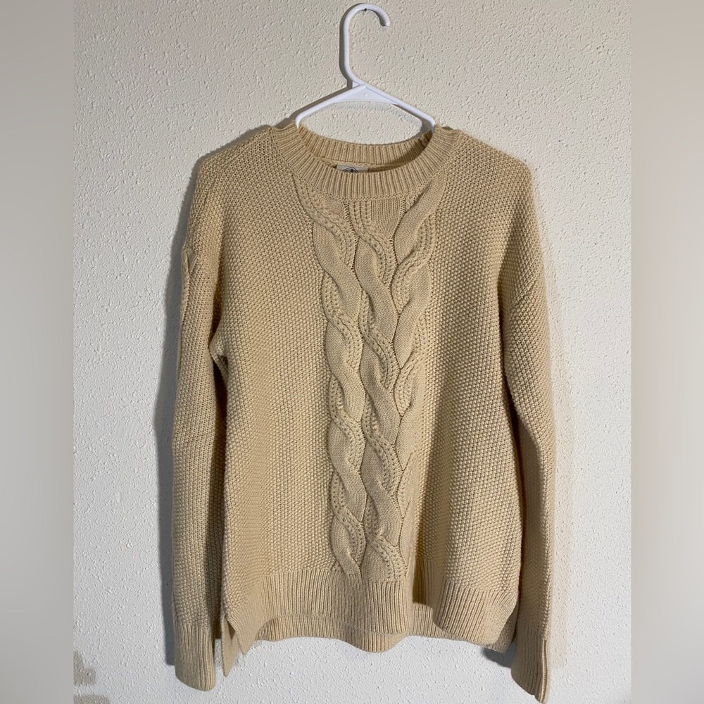 St. John’s Bay Medium Tan Knit Crewneck Sweater
